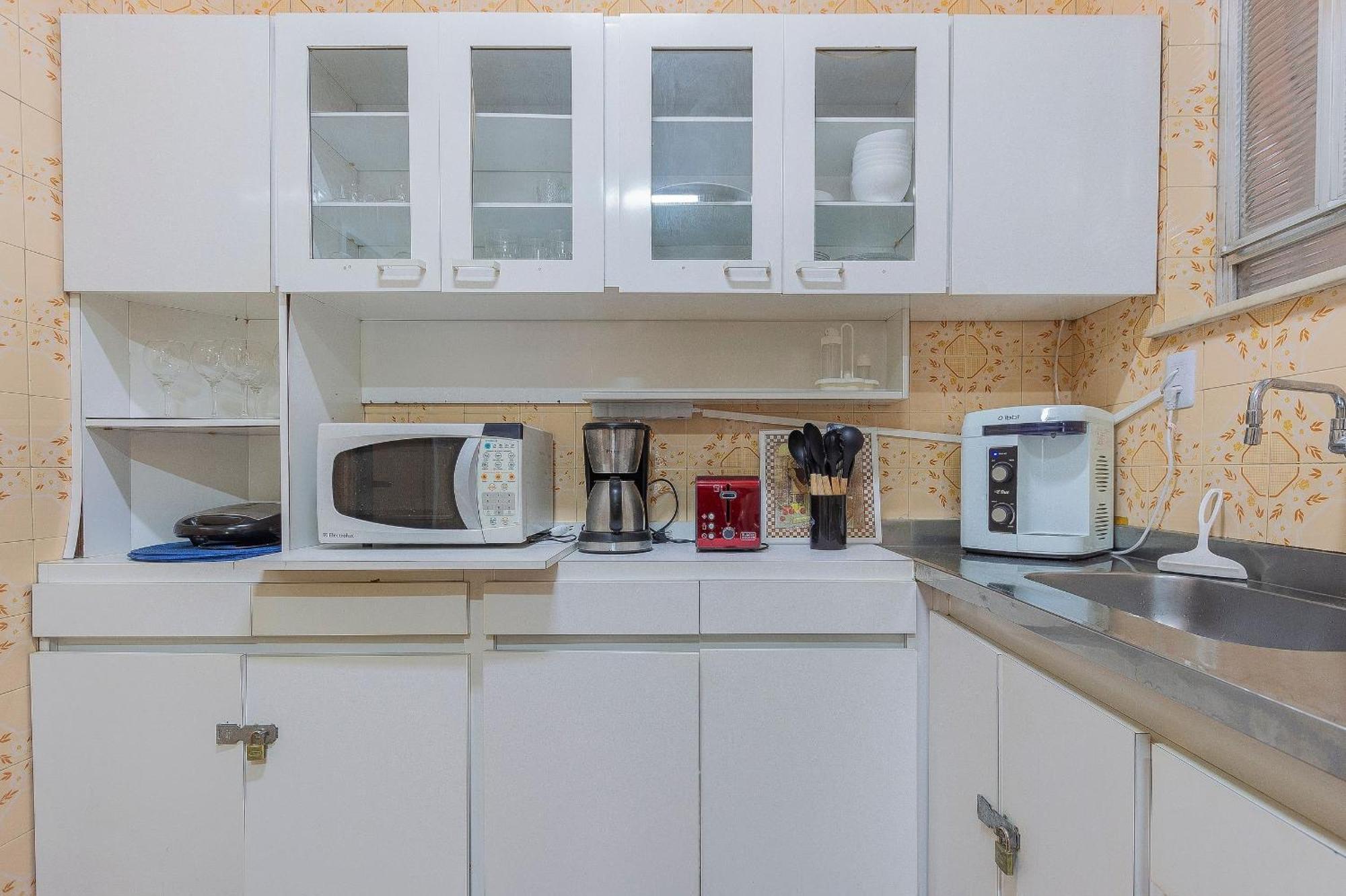 Copacabana 3qtos 240mb Wifi, Ar Condicionado, Ao Lado De Ipanema E Arpoardor Apartamento *